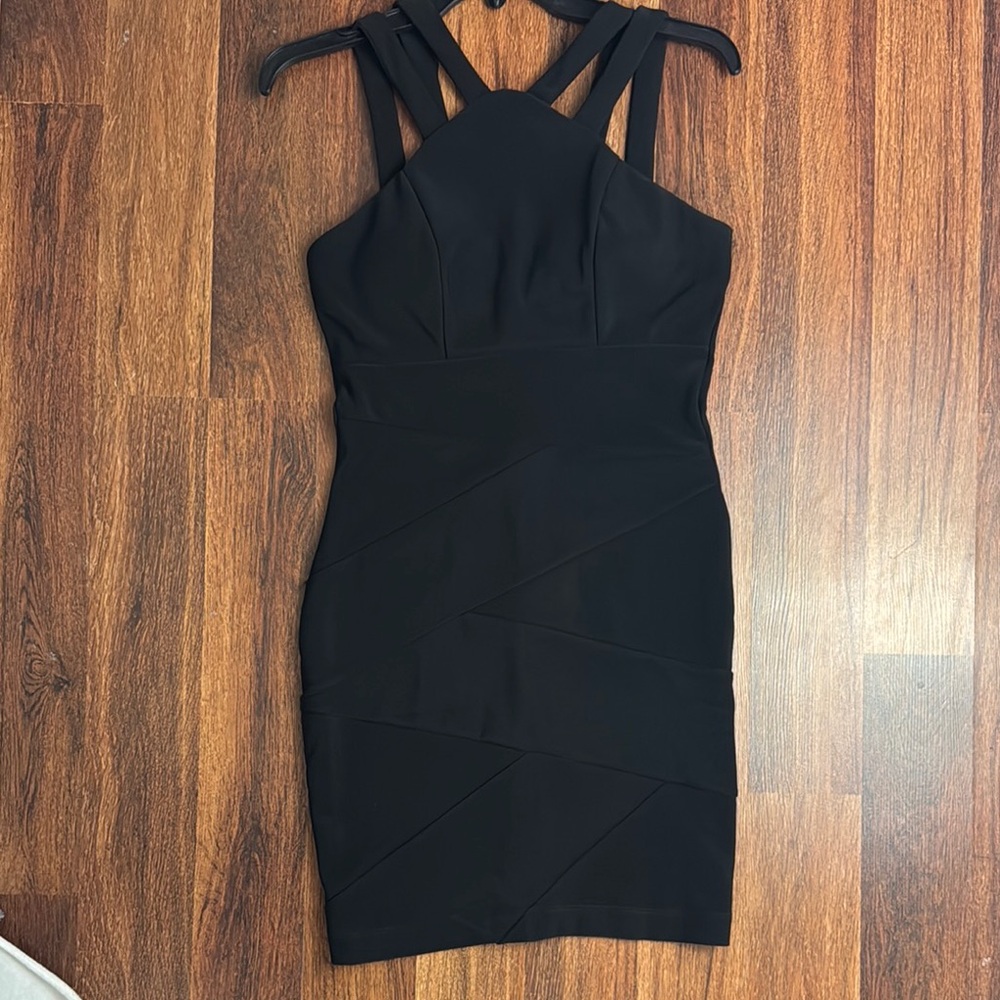 Elegant Black Sleeveless Dress